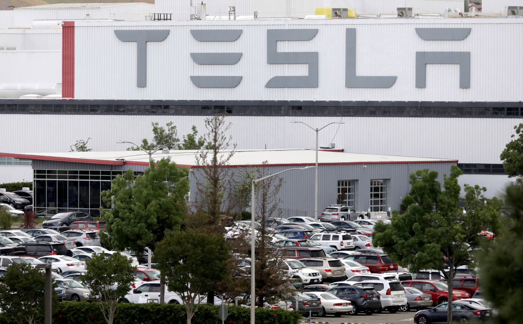 Tesla Pays $ 750,000 Fine And Builds A Microgrid System To Fix Air Quality Violations - Silicon Valley