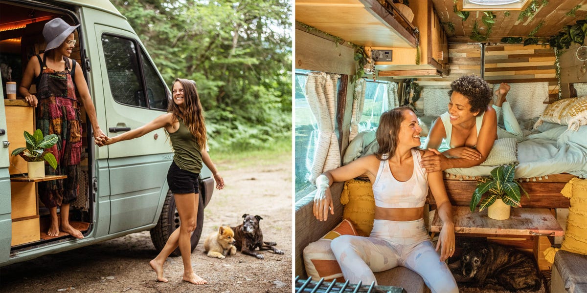 Fotos: In einer winzigen Hütte auf Rädern für ein Vanlife-Paar und 2 Hunde - Insider